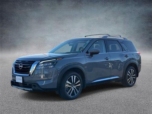 2025 Nissan Pathfinder Platinum 4WD