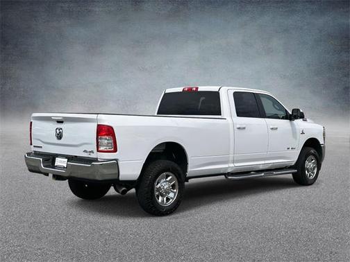 2022 RAM 2500 Big Horn Crew Cab 4x4 8' Box