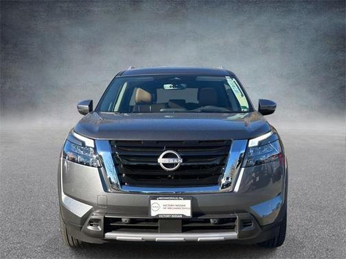 2025 Nissan Pathfinder Platinum 4WD