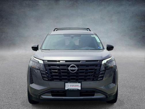 Gun Met 2026 Nissan Pathfinder SL