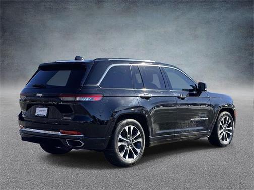 2023 Jeep Grand Cherokee Overland