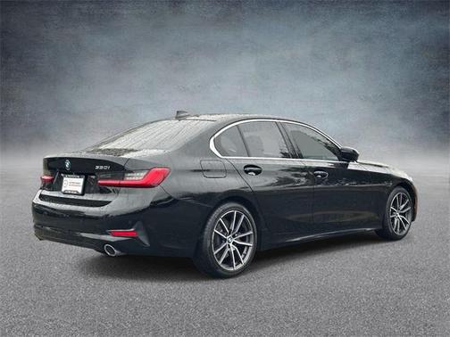 2019 BMW 330 330i