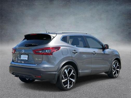 2022 Nissan Rogue Sport SL