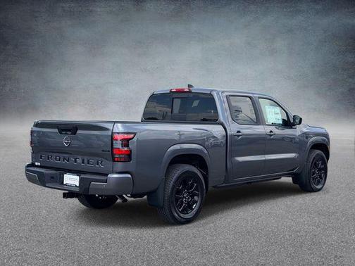 Gun Met 2026 Nissan Frontier SV