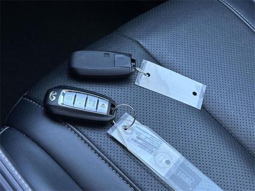 2023 INFINITI QX60 Pure