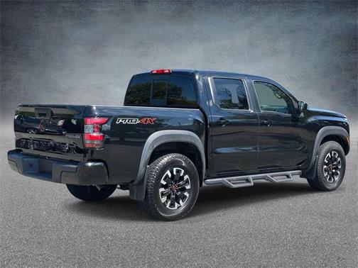 2022 Nissan Frontier PRO-4X