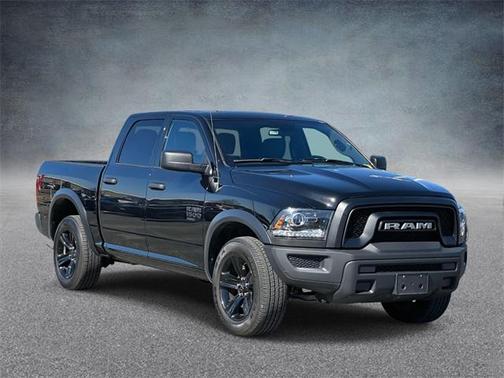 2024 RAM 1500 Classic Warlock Crew Cab 4x4 5'7' Box
