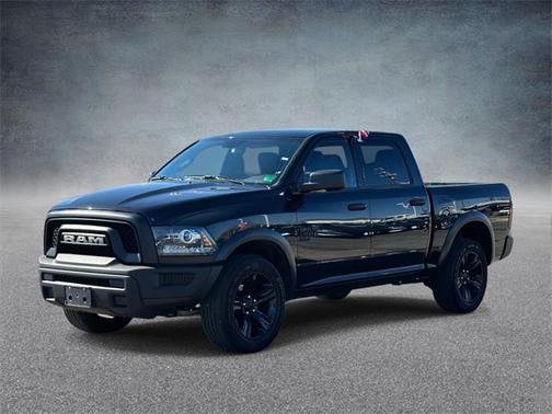 2024 RAM 1500 Classic Warlock Crew Cab 4x4 5'7' Box