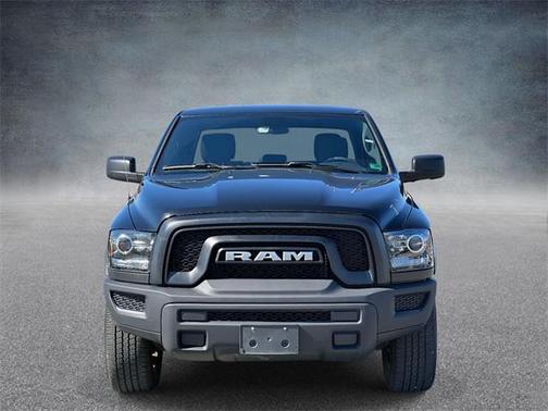 2024 RAM 1500 Classic Warlock Crew Cab 4x4 5'7' Box