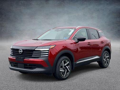 Scarlet 2026 Nissan Kicks SV