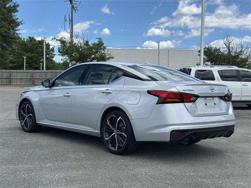 2024 Nissan Altima SR FWD
