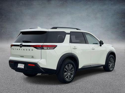 2025 Nissan Pathfinder SV 4WD