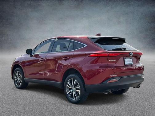 2023 Toyota Venza LE