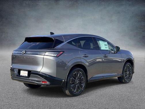 Gun Met 2026 Nissan Murano Platinum