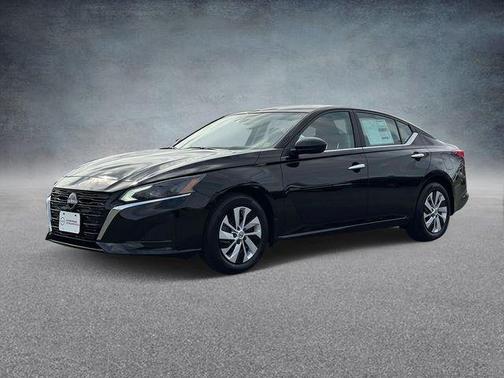 2025 Nissan Altima S FWD
