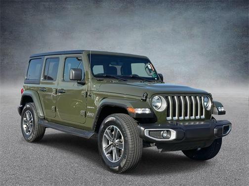 2023 Jeep Wrangler 4-Door Sahara