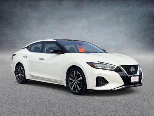 2023 Nissan Maxima SL