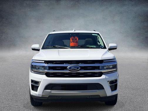 Oxford White 2024 Ford Expedition Limited