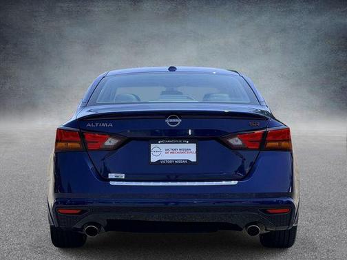 Deep Blue Pearl 2023 Nissan Altima SR FWD