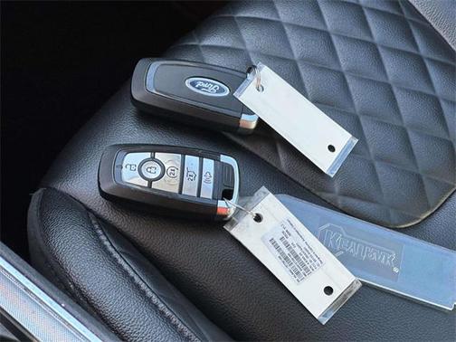 2023 Ford Edge Titanium