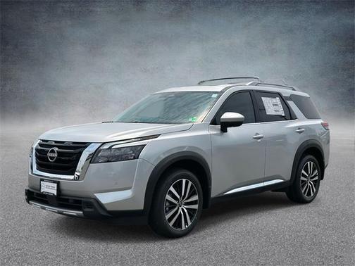 2025 Nissan Pathfinder Platinum 4WD