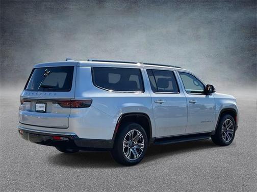 2023 Jeep Wagoneer L Series II 4x4