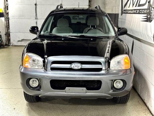 Black Obsidian/Cool Gray Cladding 2006 Hyundai SANTA FE GLS