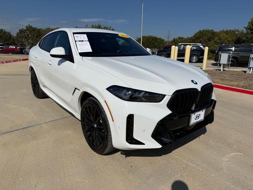 2025 BMW X6 xDrive40i