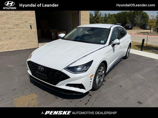 2022 Hyundai SONATA SEL