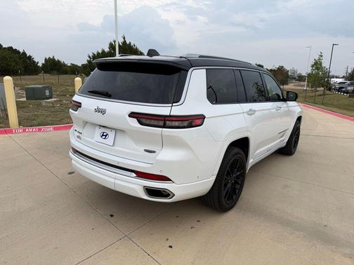 2021 Jeep Grand Cherokee L Summit