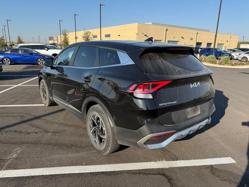 2023 Kia Sportage LX