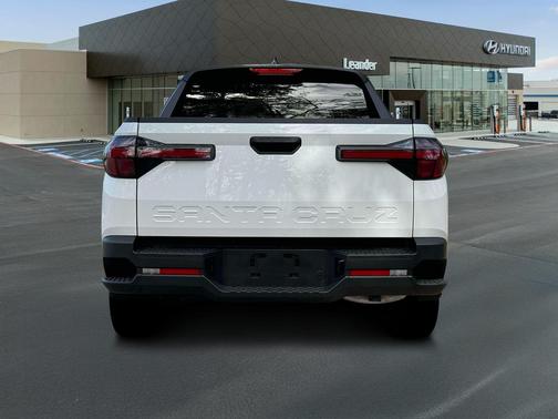 2025 Hyundai SANTA CRUZ SE