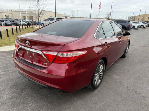 2016 Toyota Camry SE