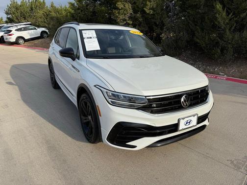 2023 Volkswagen Tiguan 2.0T SE R-Line Black