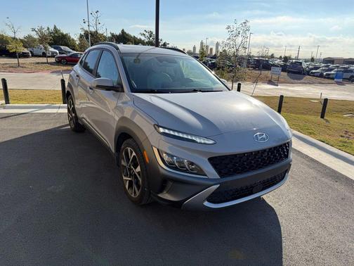 2022 Hyundai KONA Limited
