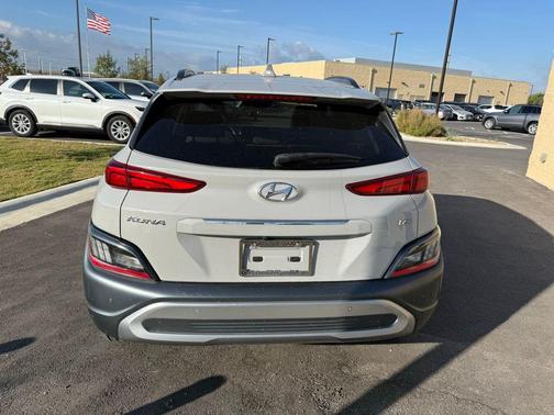 2022 Hyundai KONA Limited