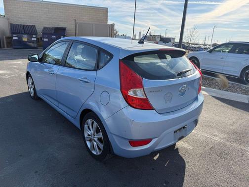 2014 Hyundai Accent SE