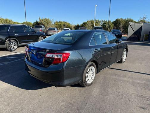 2013 Toyota Camry LE