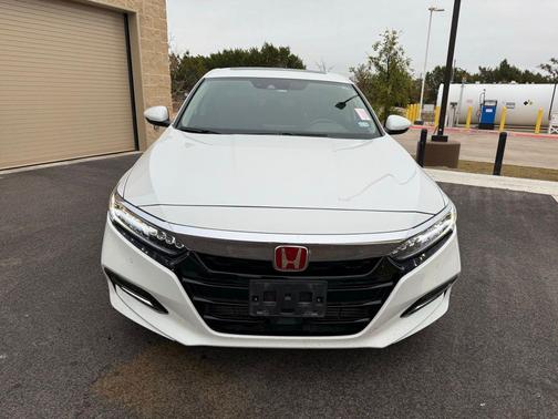 2018 Honda Accord Touring 2.0T
