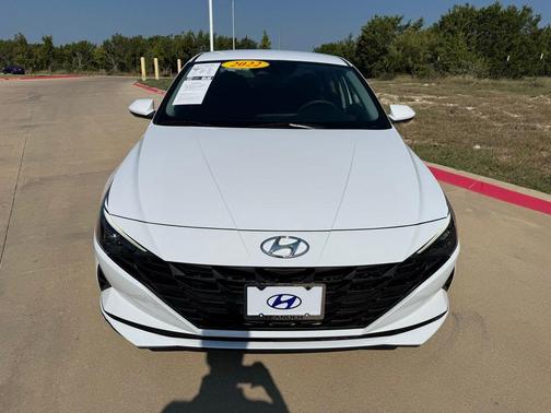 2022 Hyundai ELANTRA HEV Blue