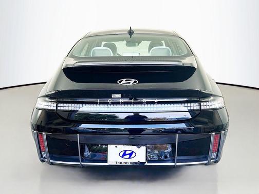 2025 Hyundai IONIQ 6 Limited