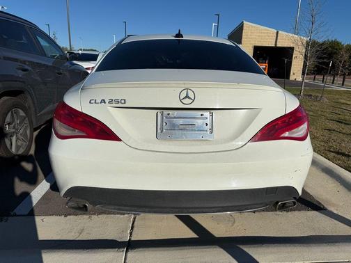 2015 Mercedes-Benz CLA-Class Base