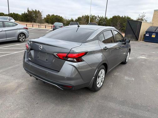 2020 Nissan Versa 1.6 S
