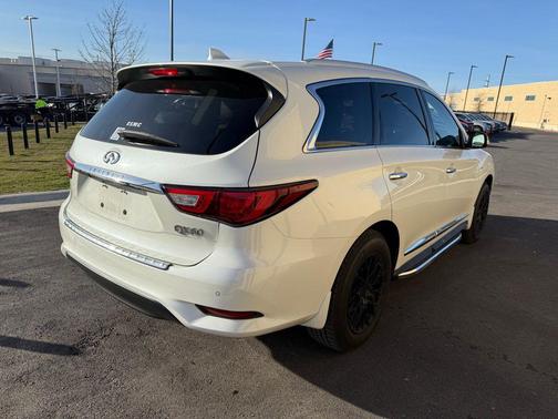 2017 INFINITI QX60 Base