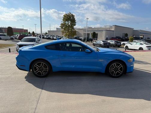 2023 Ford Mustang GT Premium