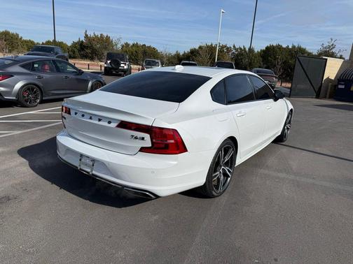 2020 Volvo S90 T6 R-Design