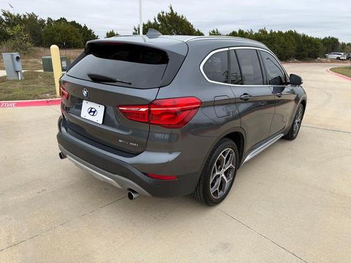 2019 BMW X1 sDrive28i