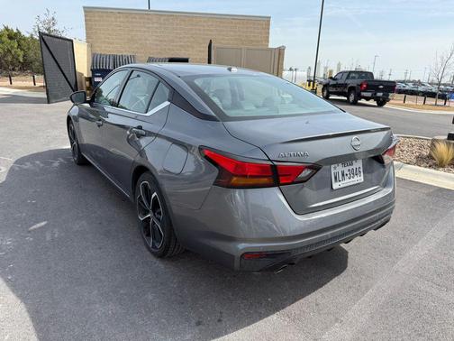 2024 Nissan Altima SR FWD