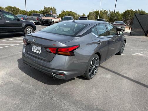 2024 Nissan Altima SR FWD