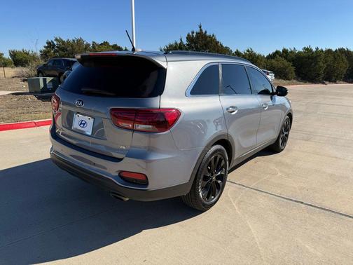 2020 Kia Sorento S